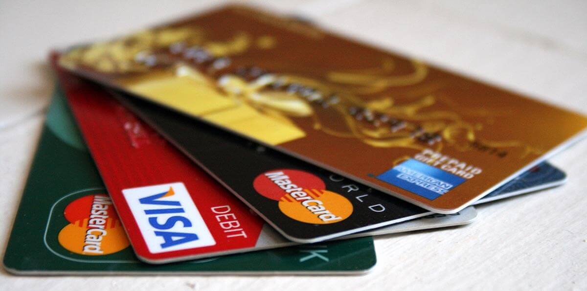 Кредитні картки. Чи вигідно використовувати цей інструмент? | vse-credity.com.ua ©
